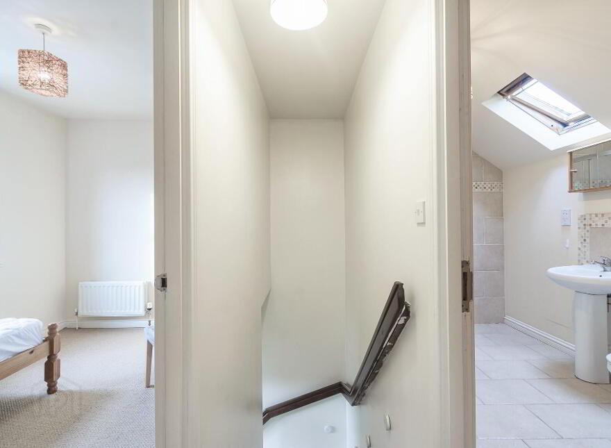 8 Manor Court, Moira, BT67 0TL