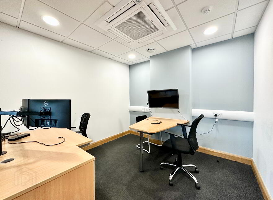 Unit 18, Charleville Town Centre, Charleville, P56EP66