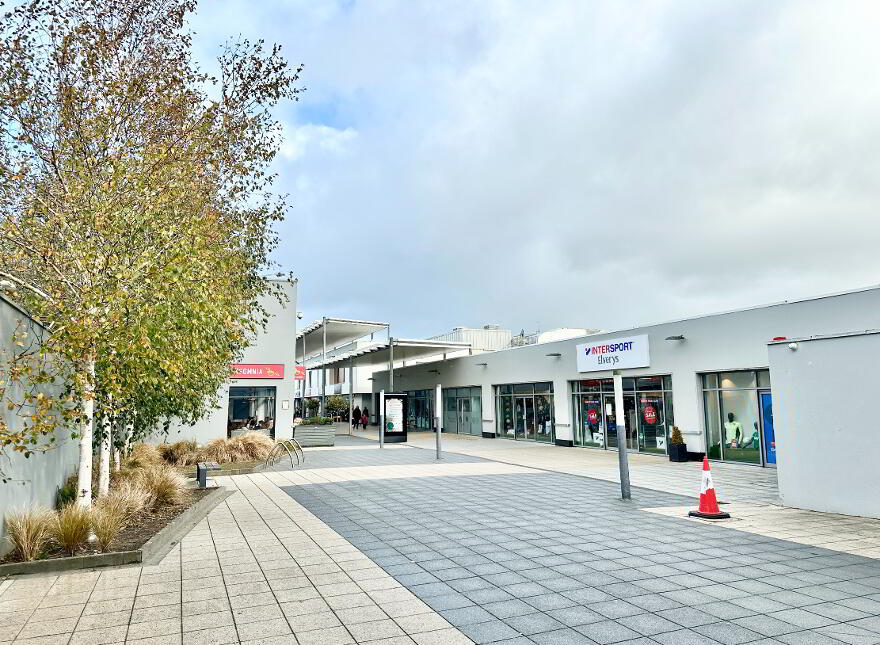 Unit 18, Charleville Town Centre, Charleville, P56EP66