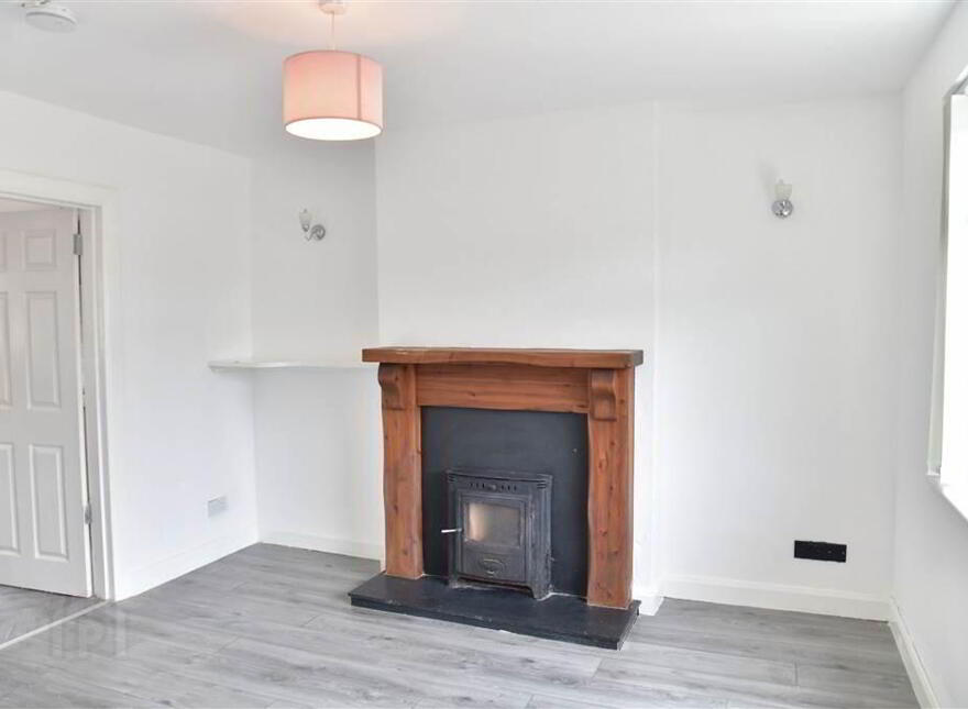 5 Guide Street, Broughshane, BT42 4JU