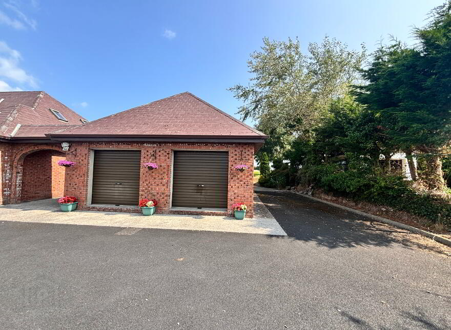 Lissane, Clarecastle, Ennis, Co.clare, V95N2X0