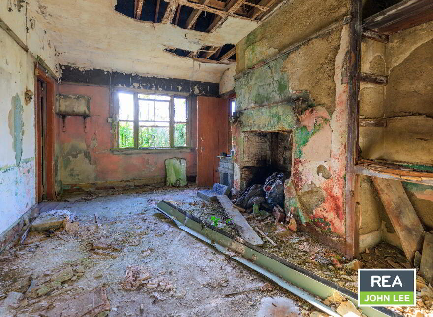 Knockfune, Toor, Newport