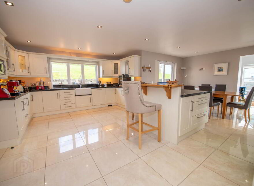 Ballymagowan Lower, Kerrykeel, F92V202
