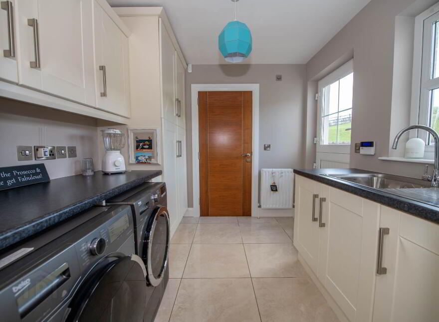 Ballymagowan Lower, Kerrykeel, F92V202