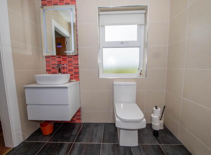 Ballymagowan Lower, Kerrykeel, F92V202
