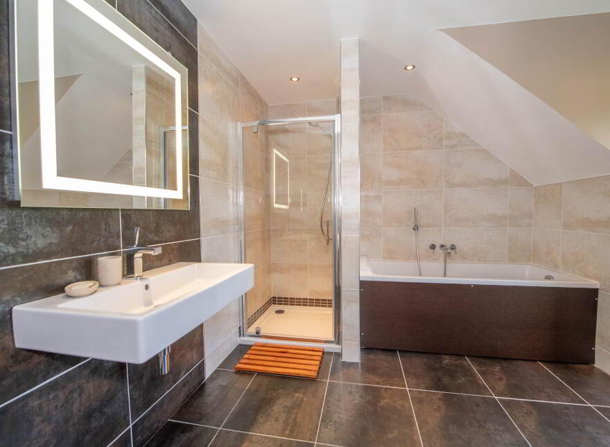 Ballymagowan Lower, Kerrykeel, F92V202