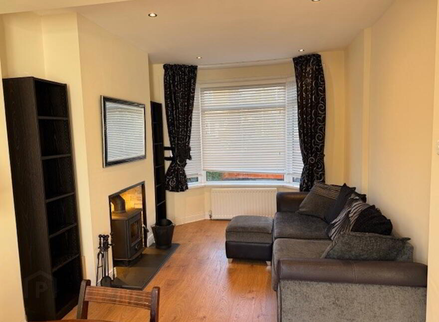 6 Willesden Park, Belfast, BT9 5GX
