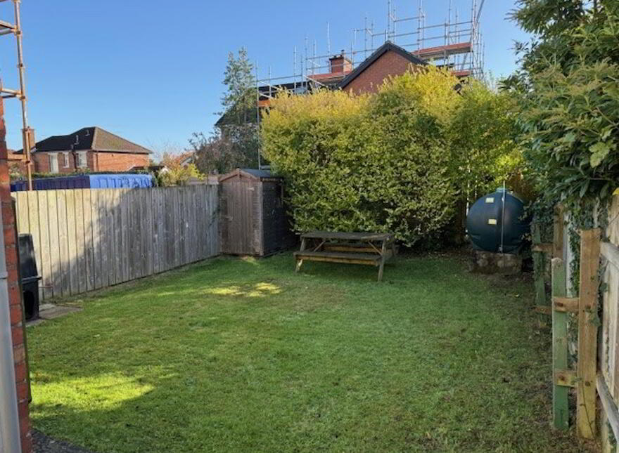 6 Willesden Park, Belfast, BT9 5GX