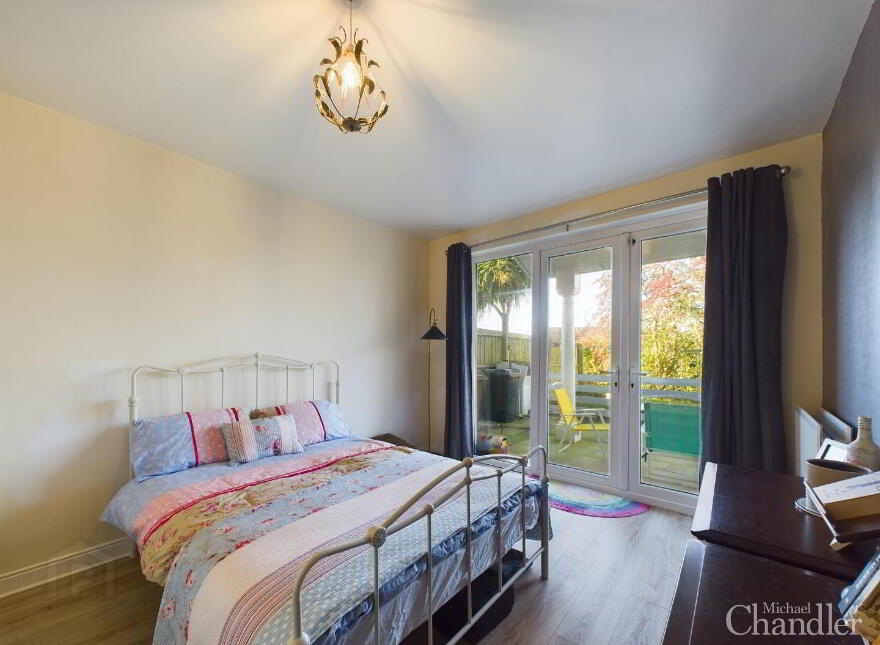 19 Glennor Crescent, Carryduff, Belfast, BT8 8HW