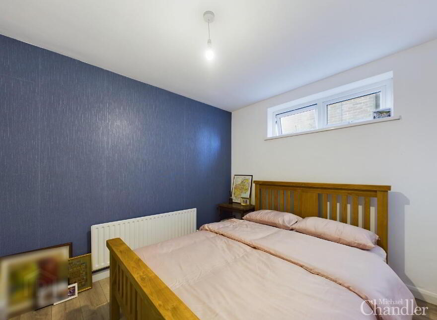 19 Glennor Crescent, Carryduff, Belfast, BT8 8HW