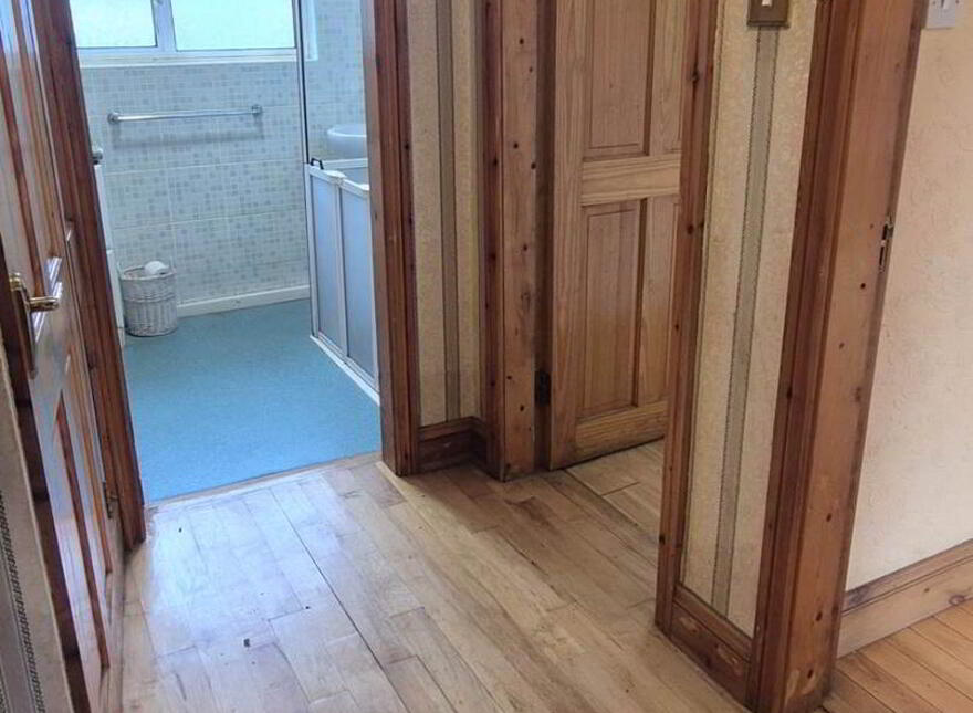 16 Steelstown Road, Derry, BT48 8EU