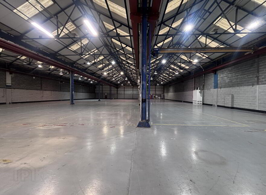 Unit 8-10 Pinebank, Channel Commercial Park, Queens Road, Titanic Quar...Belfast, BT3 9DT