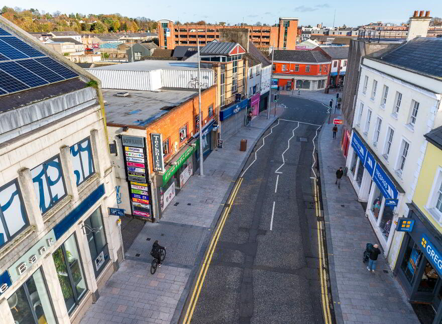 58-60 Bow Street / 1 Bow Lane, Lisburn, BT28 1AU