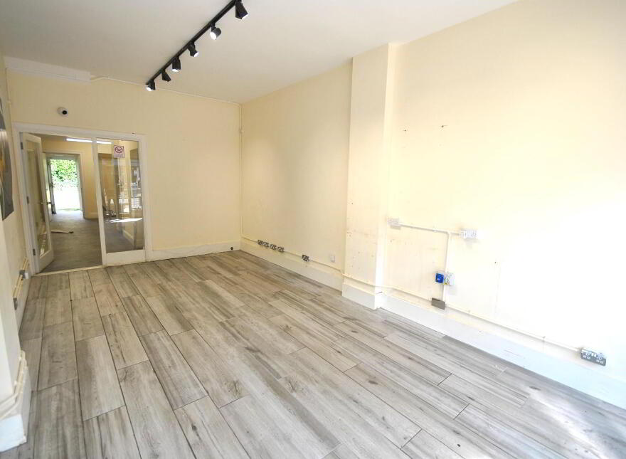 127 High Street, Bangor, BT20 5BD