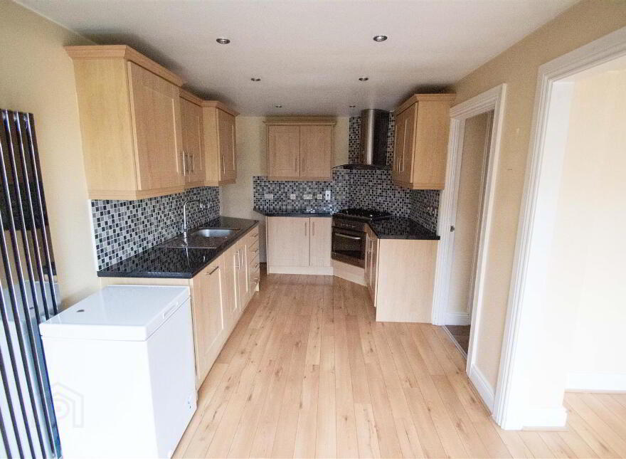9 Norglen Parade, Belfast, BT11 8DN