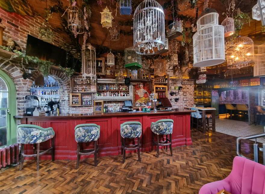 Ginger Janes Cocktail Bar, 13 Trevor Hill, Newry, BT34 1ED