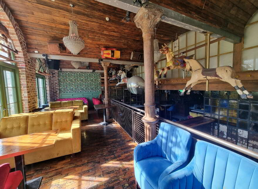 Ginger Janes Cocktail Bar, 13 Trevor Hill, Newry, BT34 1ED