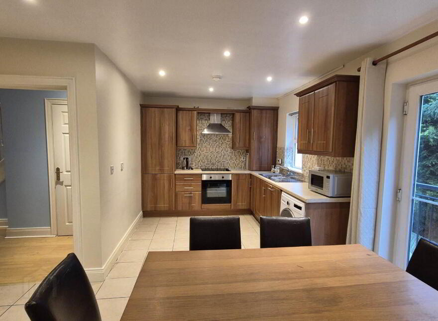 90 The Green, Letterkenny, F92EE78