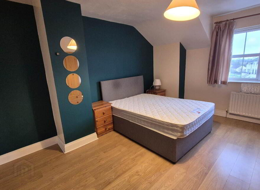 90 The Green, Letterkenny, F92EE78
