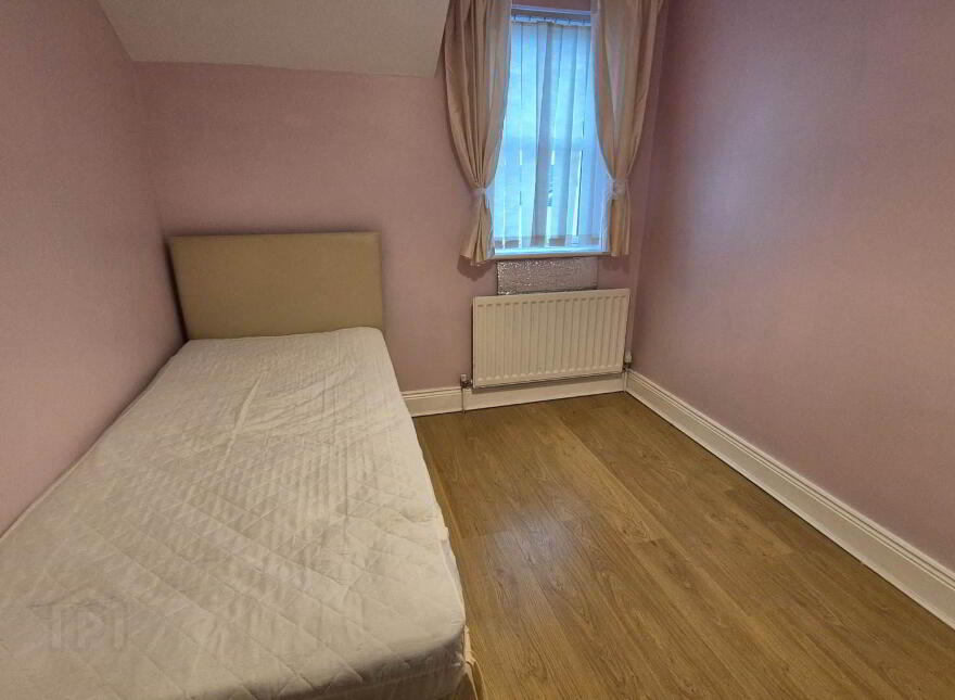90 The Green, Letterkenny, F92EE78