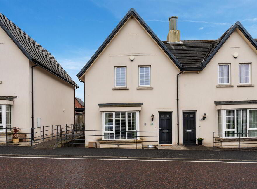 23 Millmount Village Square, Dundonald, Belfast, BT16 1YX