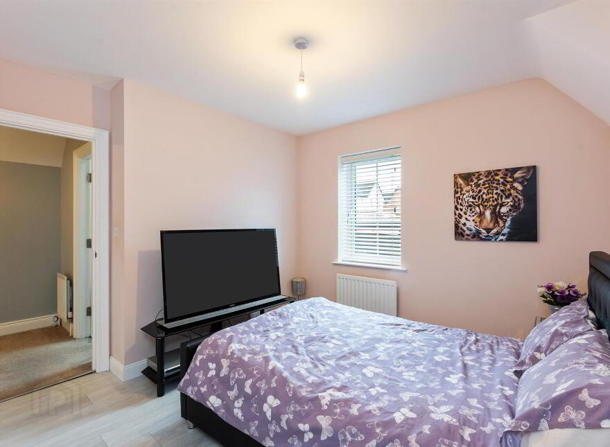 23 Millmount Village Square, Dundonald, Belfast, BT16 1YX