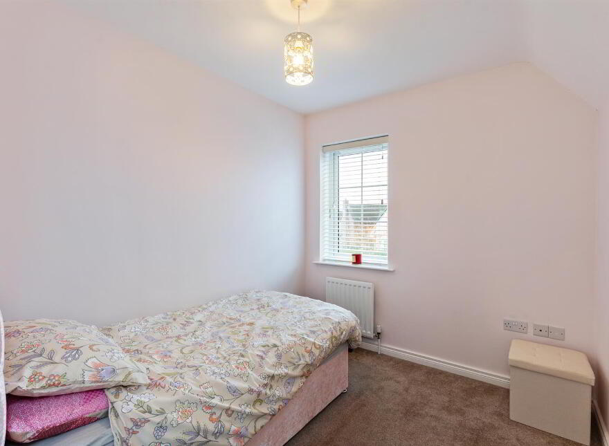 23 Millmount Village Square, Dundonald, Belfast, BT16 1YX