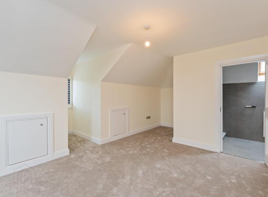 14 Old Quay Court, Holywood, BT18 0HT