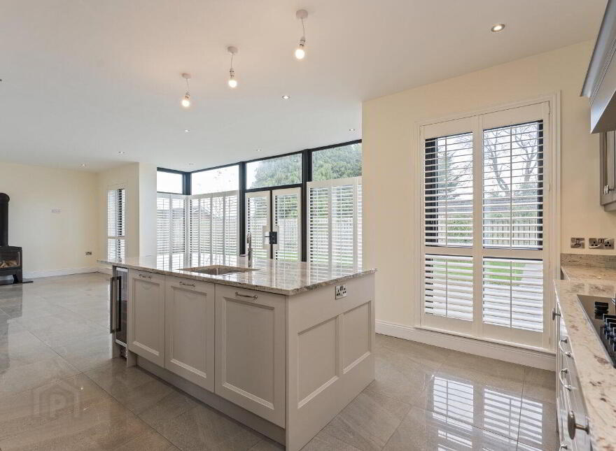 14 Old Quay Court, Holywood, BT18 0HT