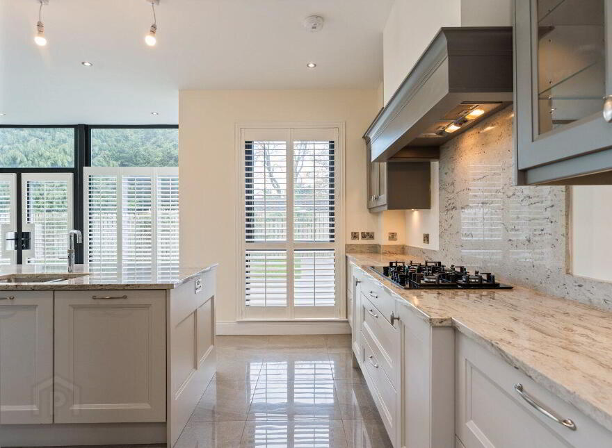 14 Old Quay Court, Holywood, BT18 0HT