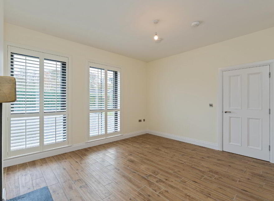 14 Old Quay Court, Holywood, BT18 0HT