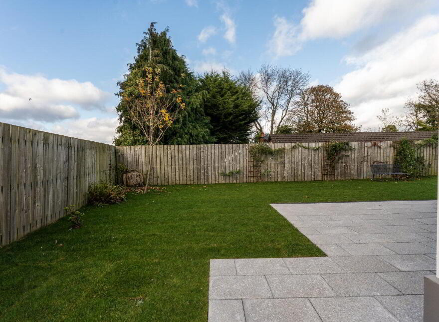 14 Old Quay Court, Holywood, BT18 0HT