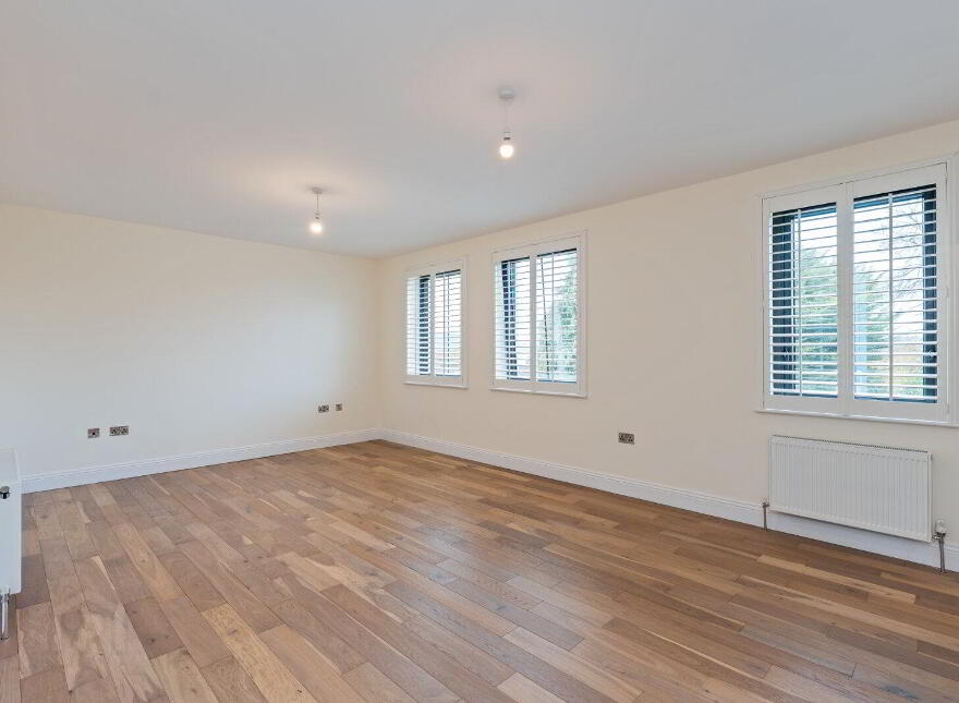 14 Old Quay Court, Holywood, BT18 0HT
