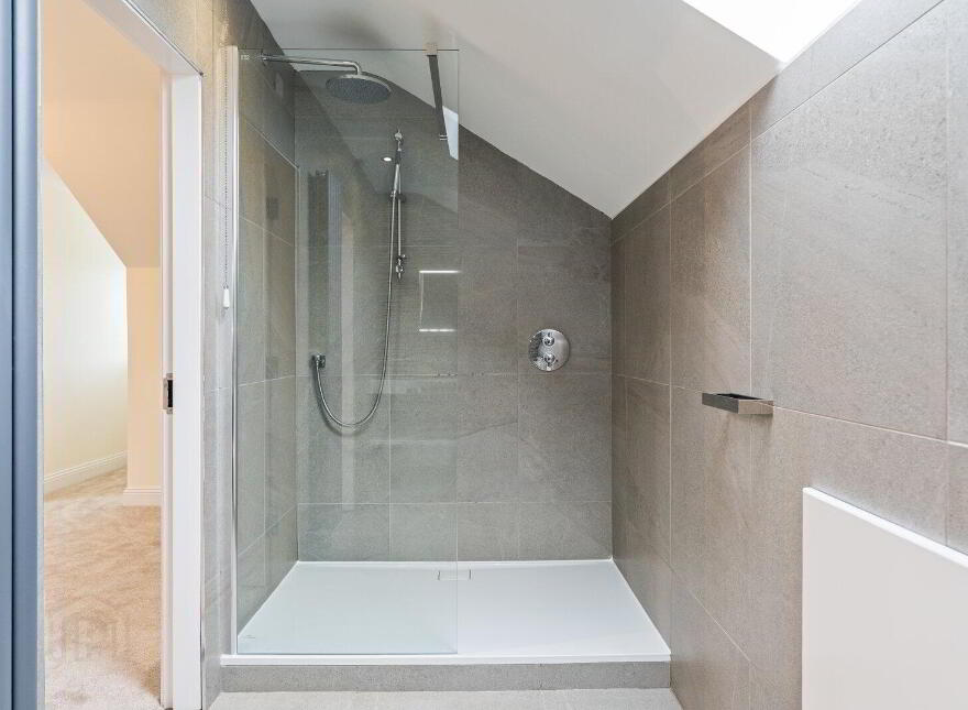 14 Old Quay Court, Holywood, BT18 0HT