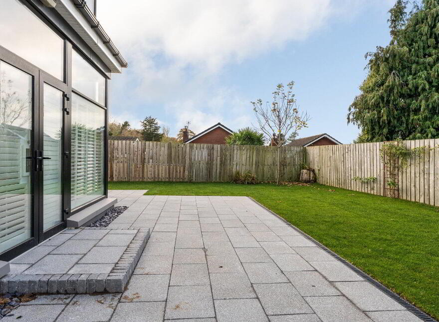 14 Old Quay Court, Holywood, BT18 0HT