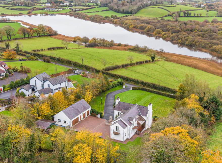 57 Lough Road, Lisburn, BT27 6TS