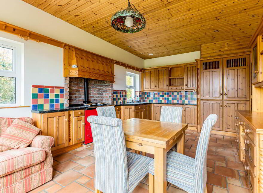 57 Lough Road, Lisburn, BT27 6TS