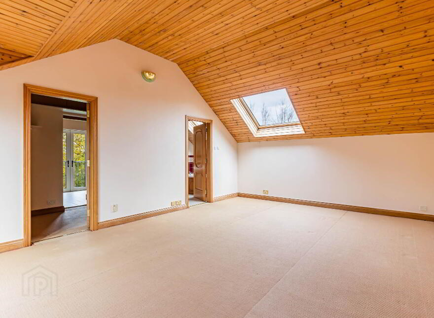 57 Lough Road, Lisburn, BT27 6TS