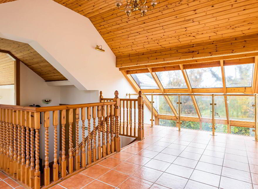 57 Lough Road, Lisburn, BT27 6TS