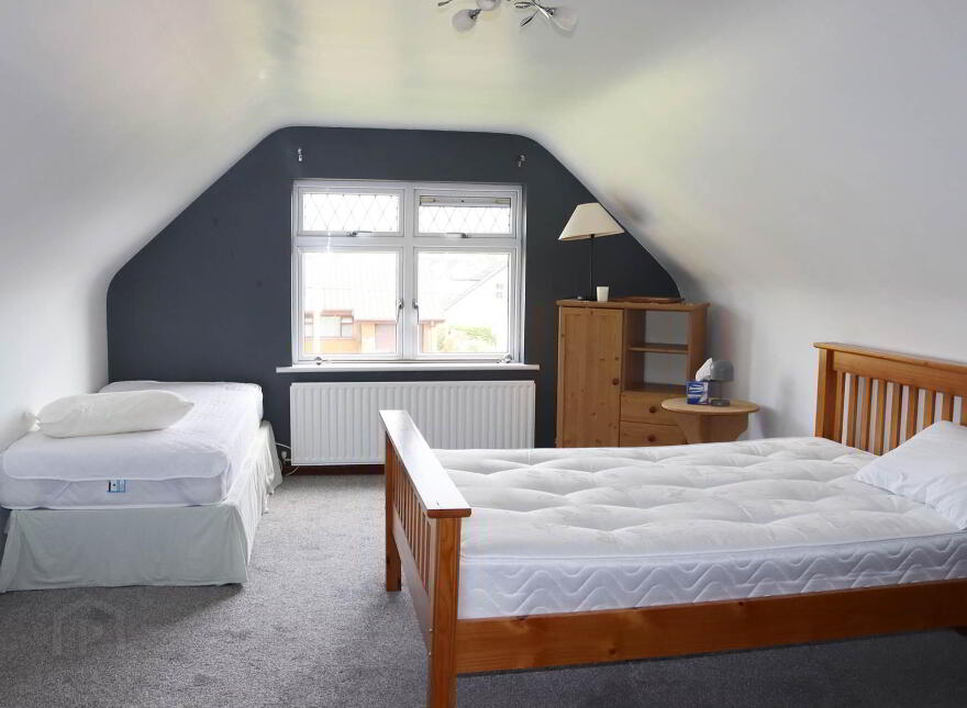 72 Moyle Road, Ballycastle, BT54 6LG