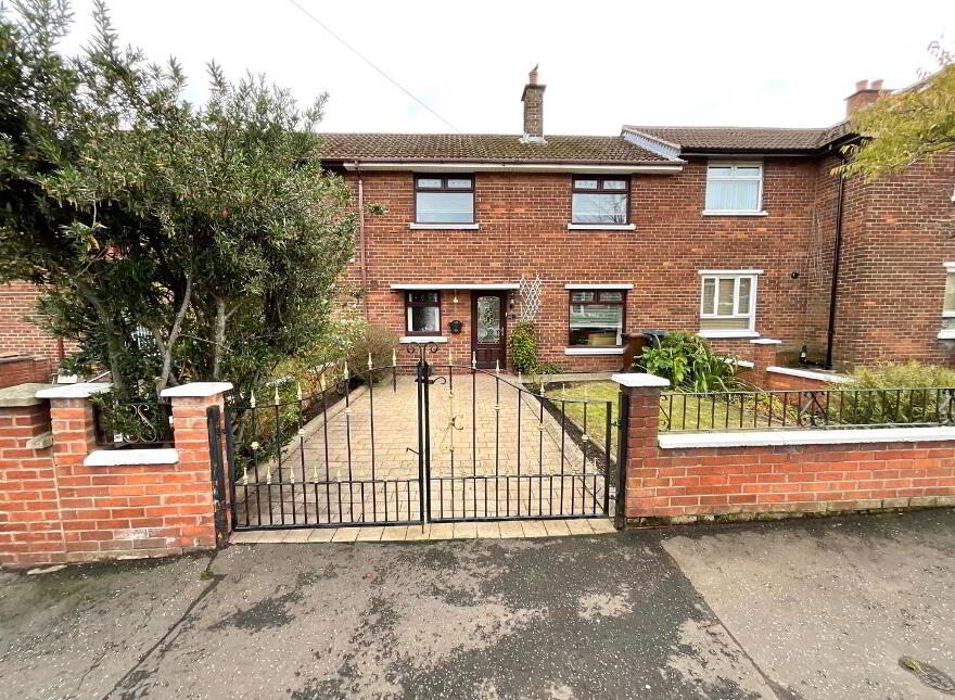 135 West Circular Road, Belfast, BT13 3QE