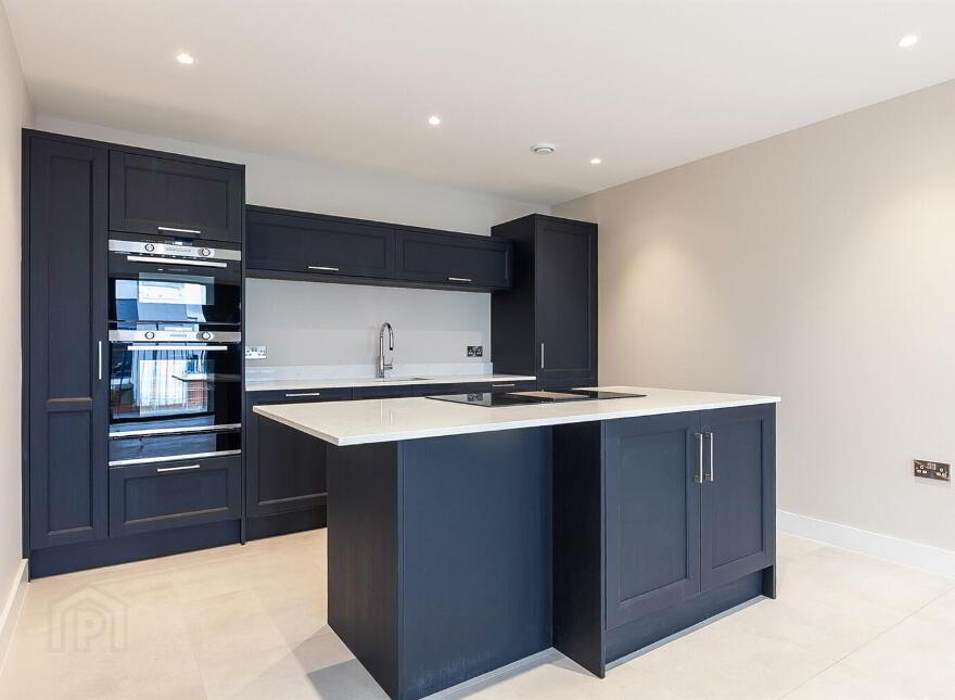 Apt 6, 10 Kings Hall Lane, Balmoral Avenue, Belfast, BT9 9PS