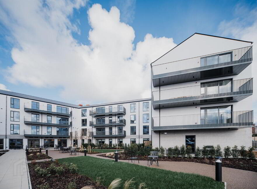 Apt 6, 10 Kings Hall Lane, Balmoral Avenue, Belfast, BT9 9PS