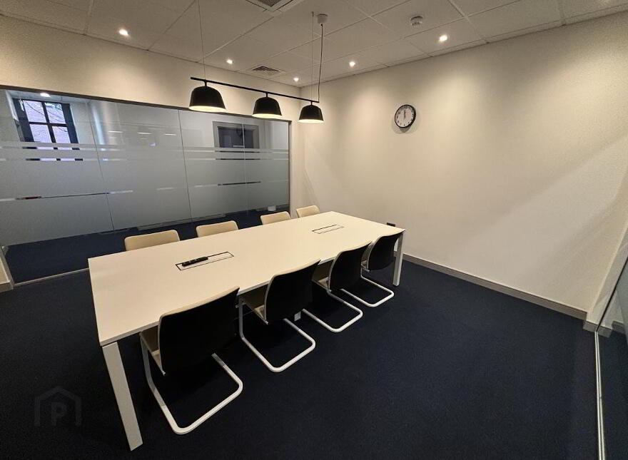HQ Serviced Offices, Weavers Business Park, Belfast, BT12 5GH