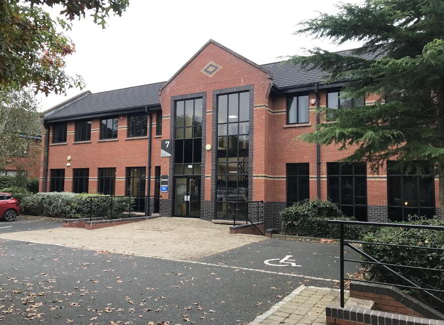 HQ Serviced Offices, Weavers Business Park, Belfast, BT12 5GH