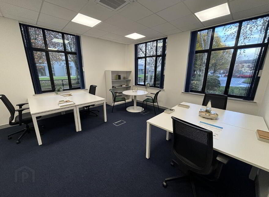 HQ Serviced Offices, Weavers Business Park, Belfast, BT12 5GH