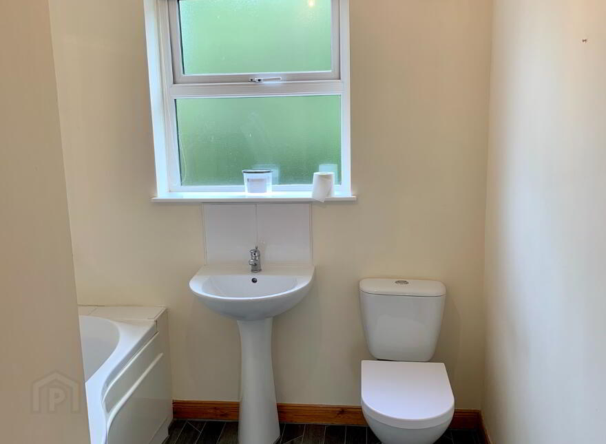 15 Niblock Oaks, Off Springfarm Road, Antrim, BT41 2DJ