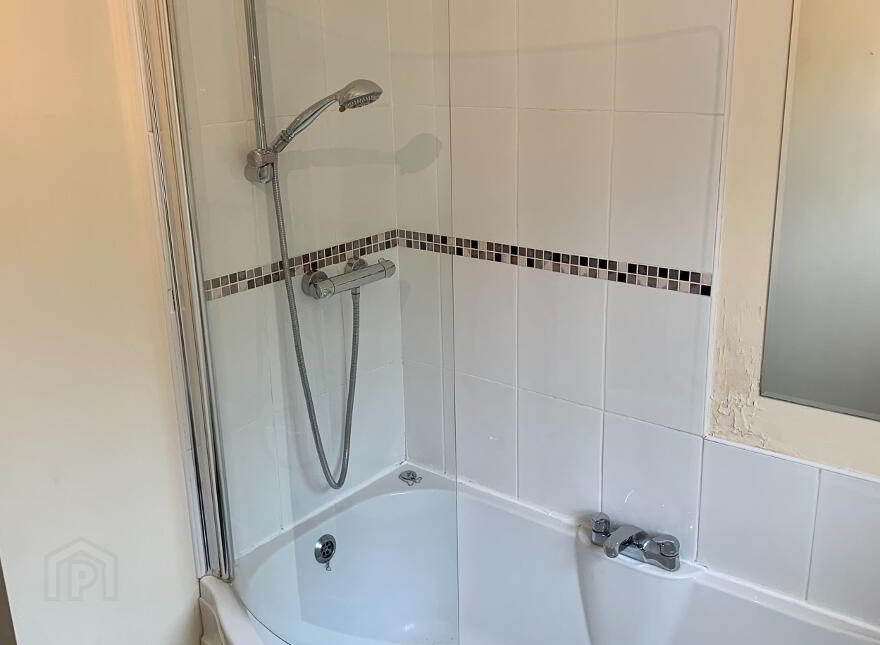 15 Niblock Oaks, Off Springfarm Road, Antrim, BT41 2DJ
