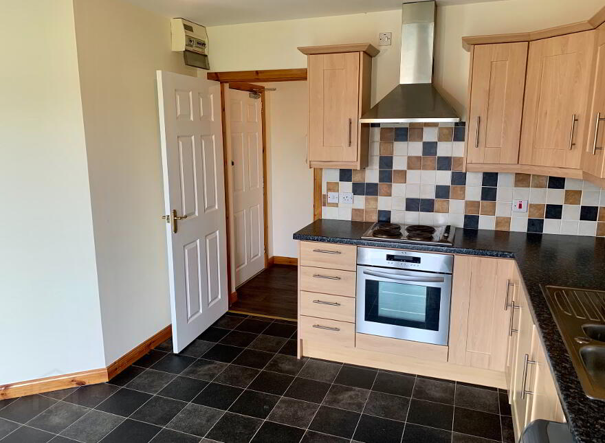 15 Niblock Oaks, Off Springfarm Road, Antrim, BT41 2DJ