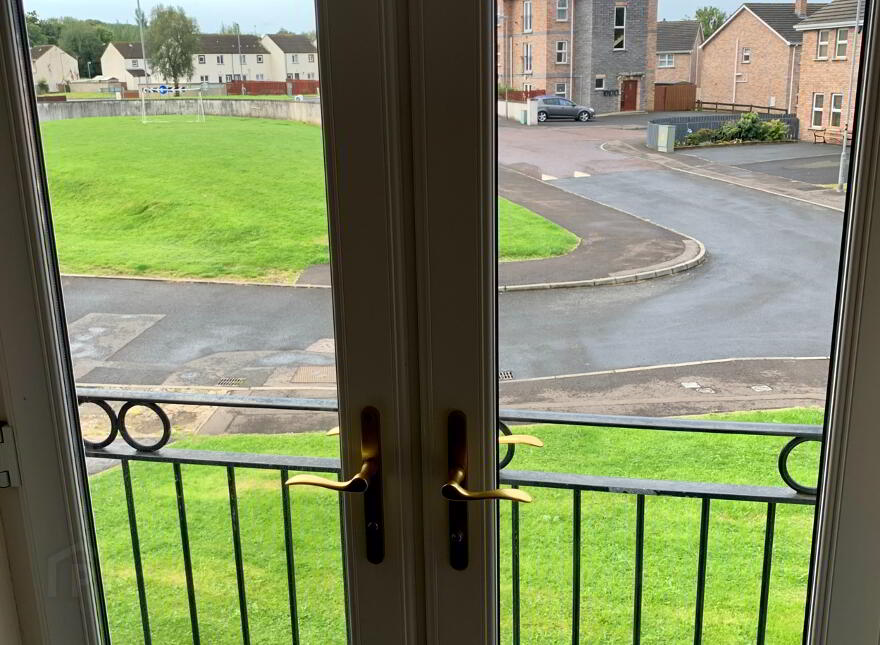 15 Niblock Oaks, Off Springfarm Road, Antrim, BT41 2DJ